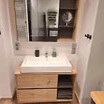 & Pfote Apartman
