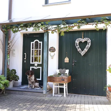 & Pfote Appartement *